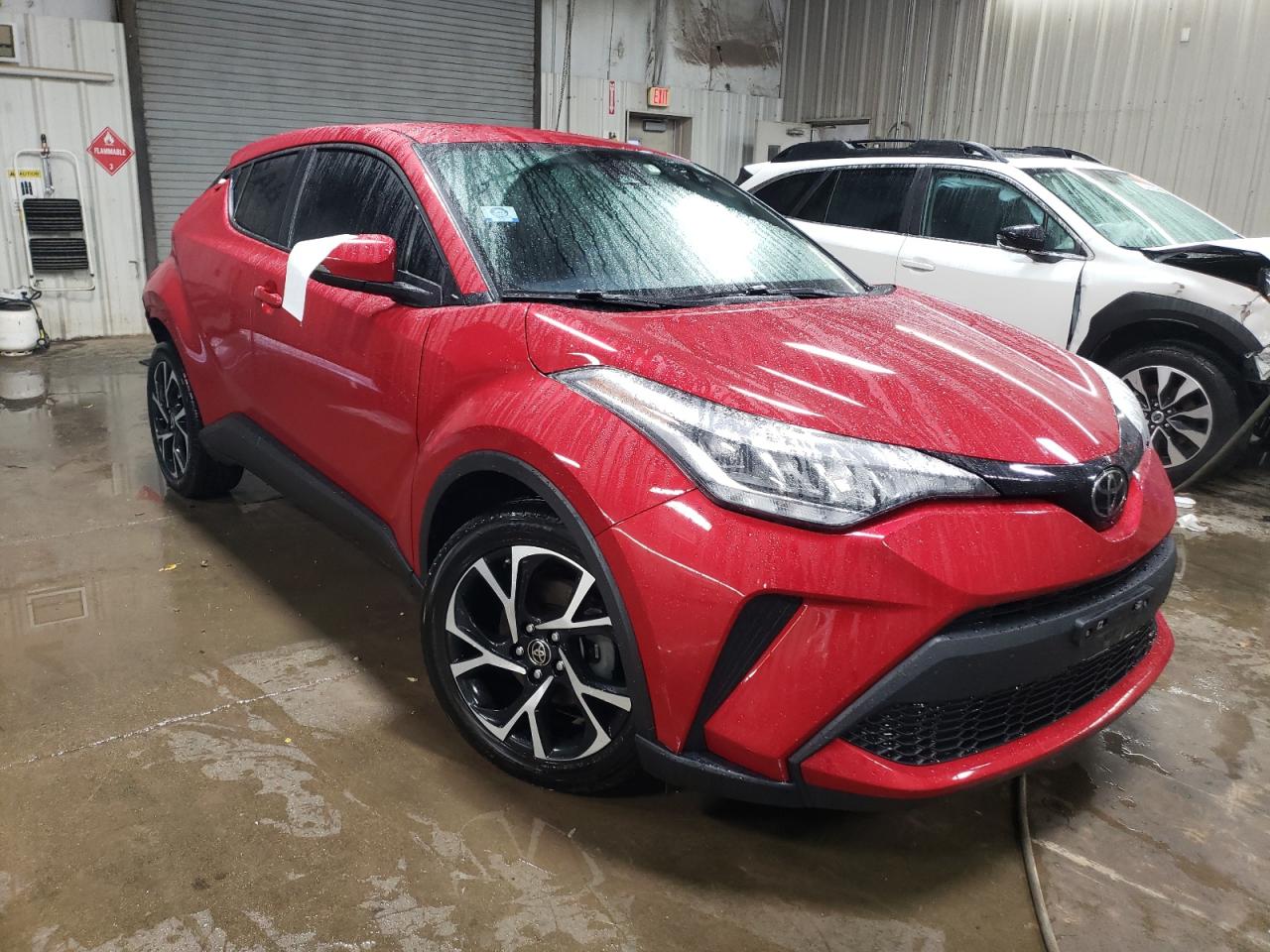 2022 TOYOTA C-HR XLE VIN:NMTKHMBX0NR144198