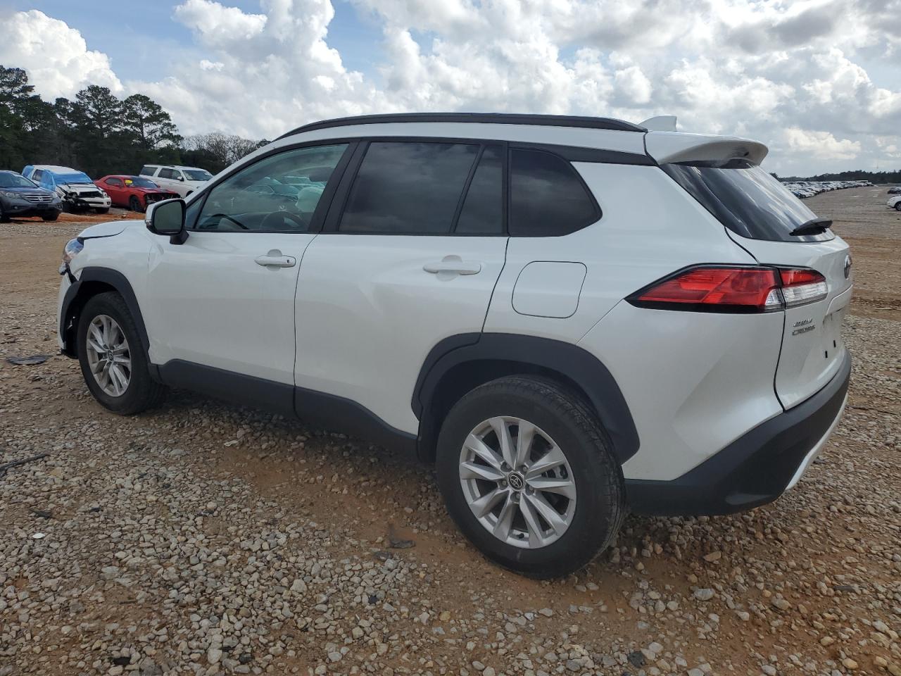 2022 TOYOTA COROLLA CROSS LE VIN:7MUCAAAG6NV025197