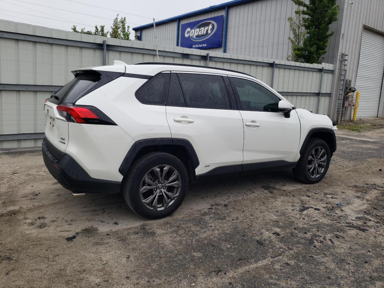 2022 TOYOTA RAV4 XLE PREMIUM VIN:4T3B6RFV4NU075740