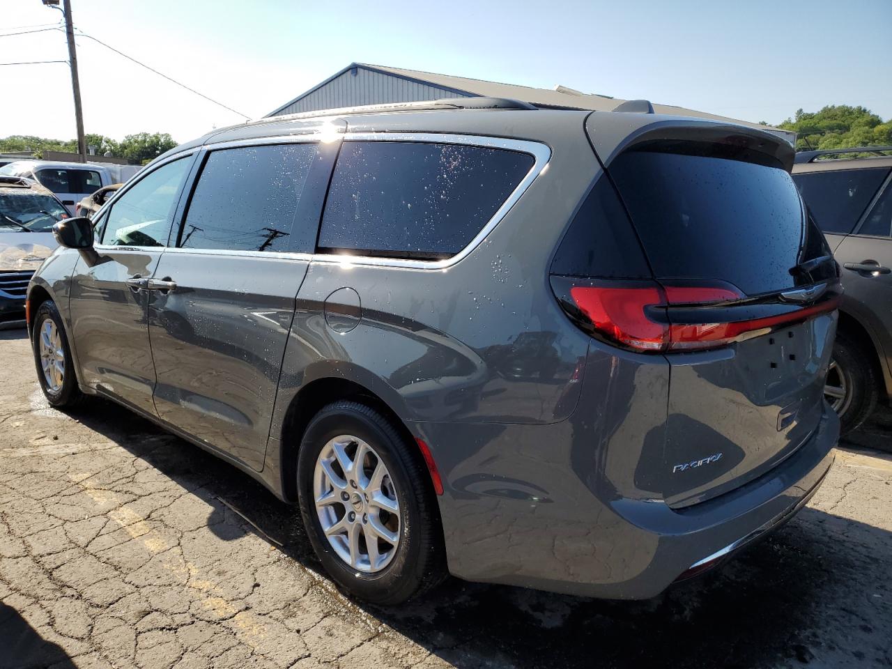 2022 CHRYSLER PACIFICA TOURING L VIN:2C4RC1BGXNR170684