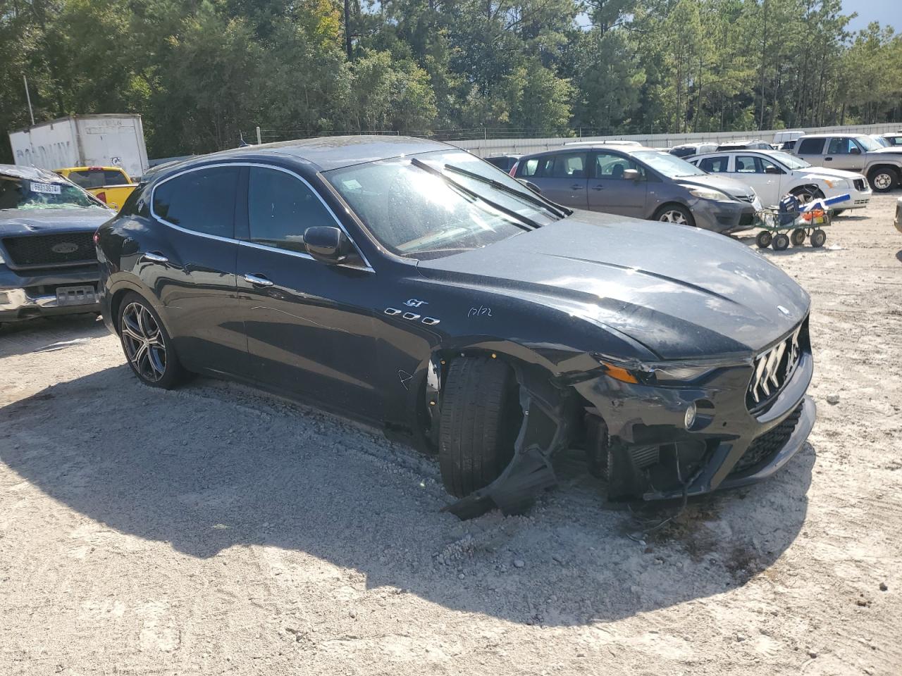 2022 MASERATI LEVANTE BASE VIN:ZN661XUA9NX384716