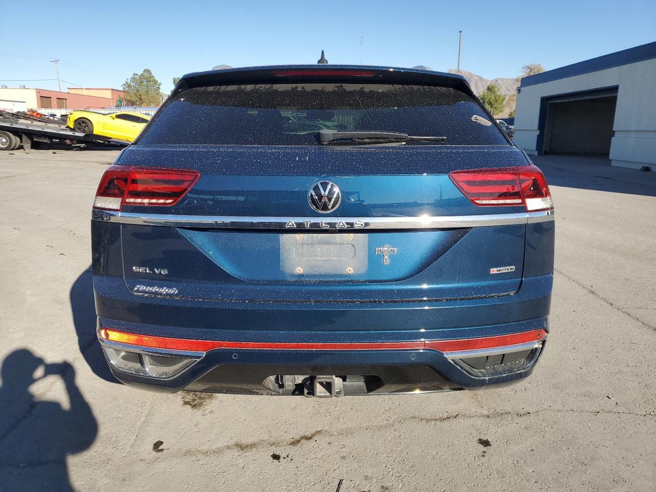 2022 VOLKSWAGEN ATLAS CROSS SPORT SEL R-LINE VIN:1V2SE2CA9NC202205