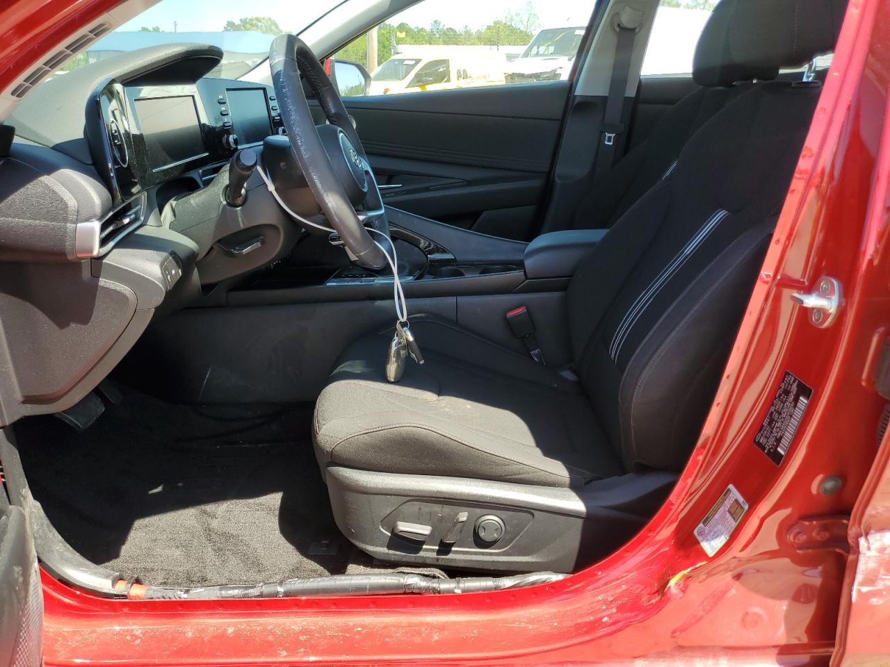 2022 HYUNDAI ELANTRA SEL VIN:KMHLN4AG2NU338030