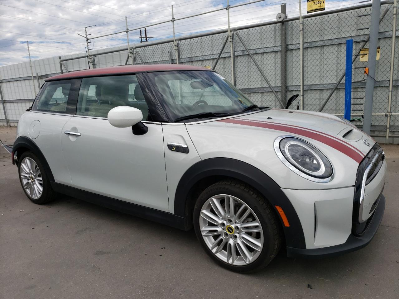 2022 MINI COOPER SE VIN:WMW13DJ05N2R94476