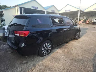 2015 Kia Carnival VIN: