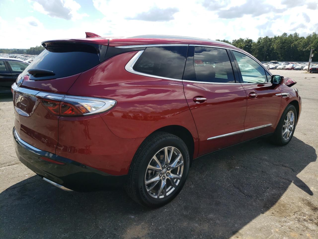 2024 BUICK ENCLAVE PREMIUM VIN:5GAERCKW2RJ121071