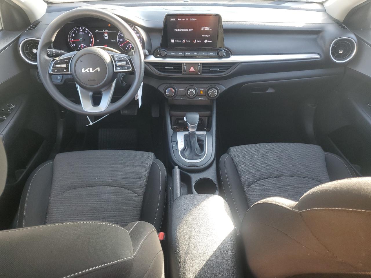 2023 KIA FORTE LX VIN:3KPF24AD4PE604410