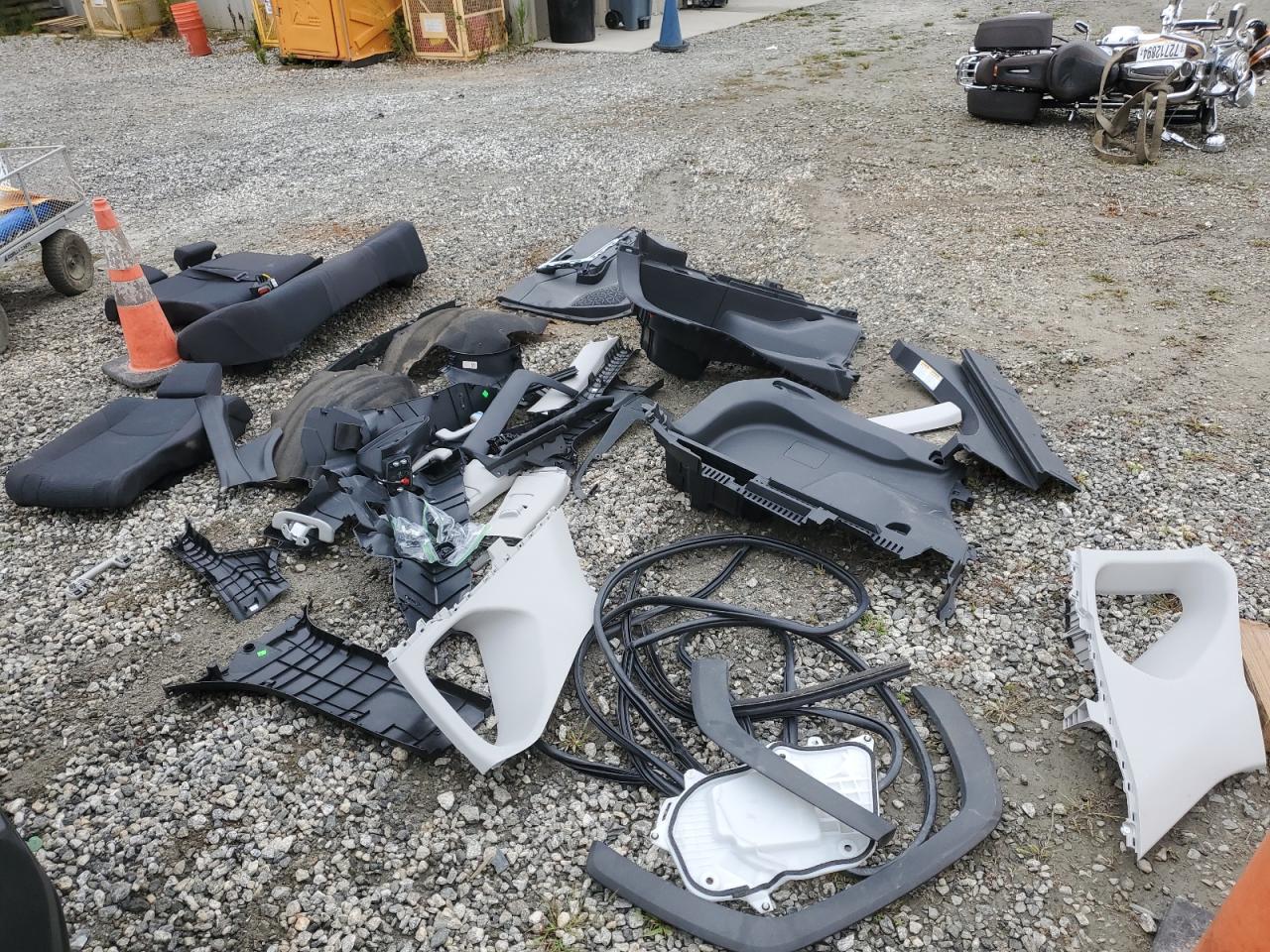 2023 TOYOTA RAV4 LE VIN:2T3H1RFV6PC228048