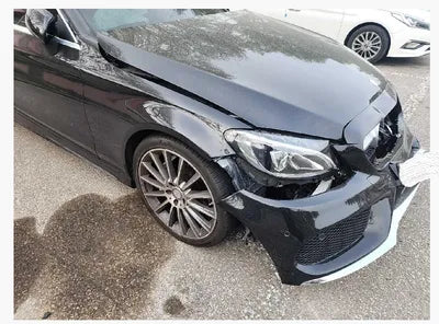 2017 Mercedes-Benz C 200 937KMWDDWK4CB4HF4 VIN:937KMWDDWK4CB4HF4
