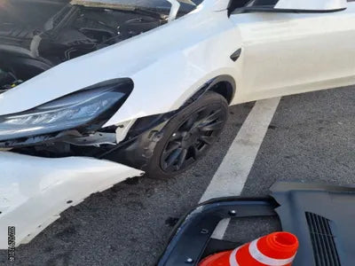 2022 Tesla Model Y 7SAYGDEE4NF497866 VIN:7SAYGDEE4NF497866