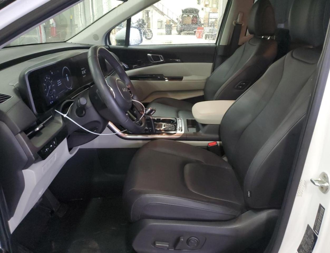 2023 KIA CARNIVAL SX VIN:KNDNE5H37P6231312