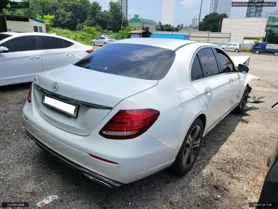 2018 Mercedes-Benz E 300 WDDZF4JB0KA548547 VIN:WDDZF4JB0KA548547