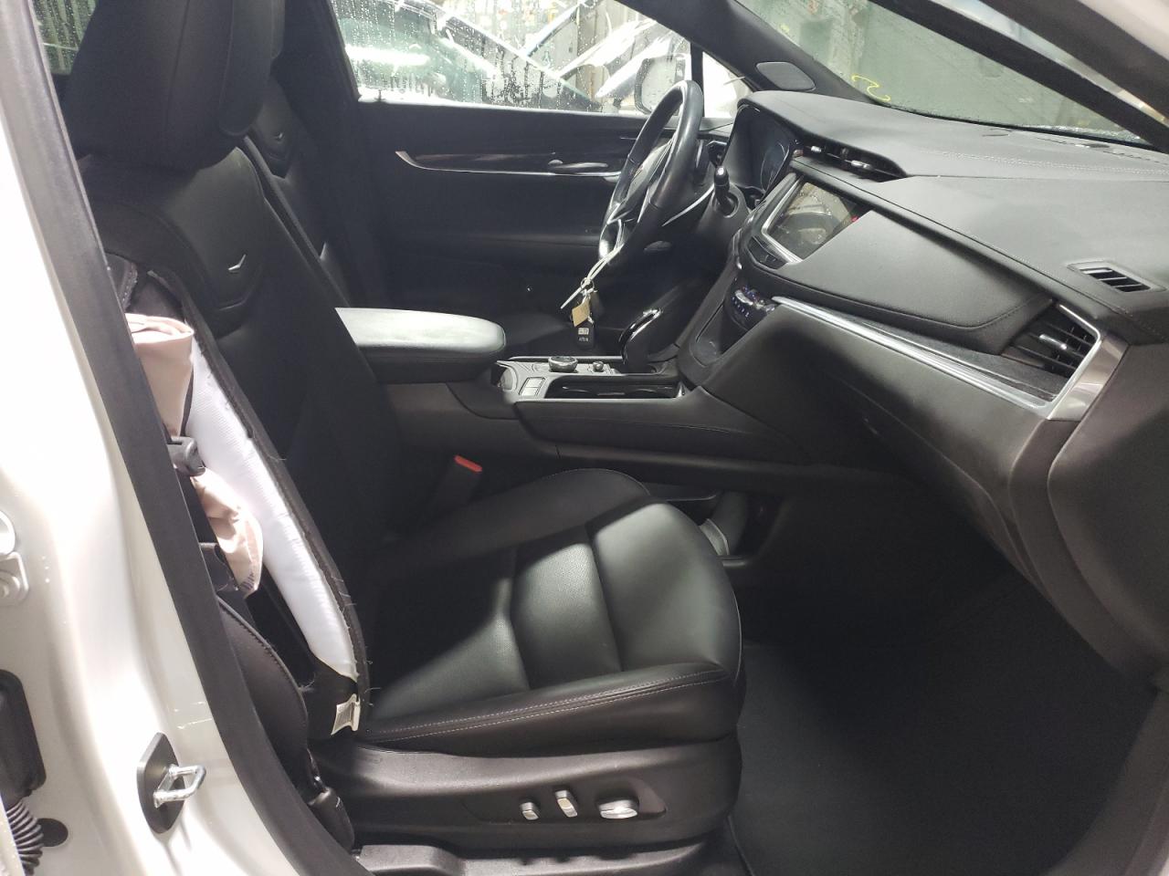 2023 CADILLAC XT5 PREMIUM LUXURY VIN:1GYKNDRS1PZ130102