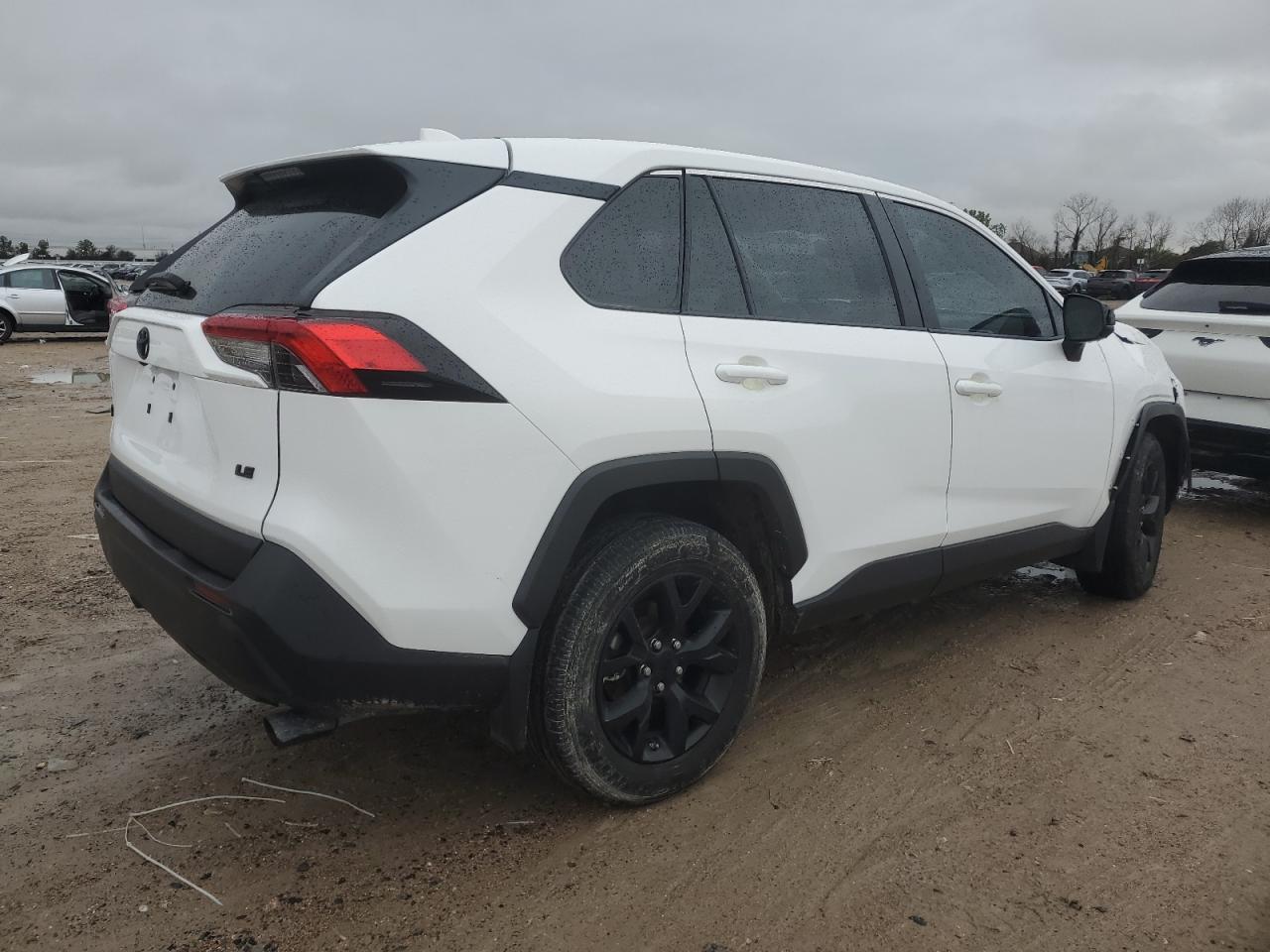 2024 TOYOTA RAV4 LE VIN:2T3H1RFV9RC253674