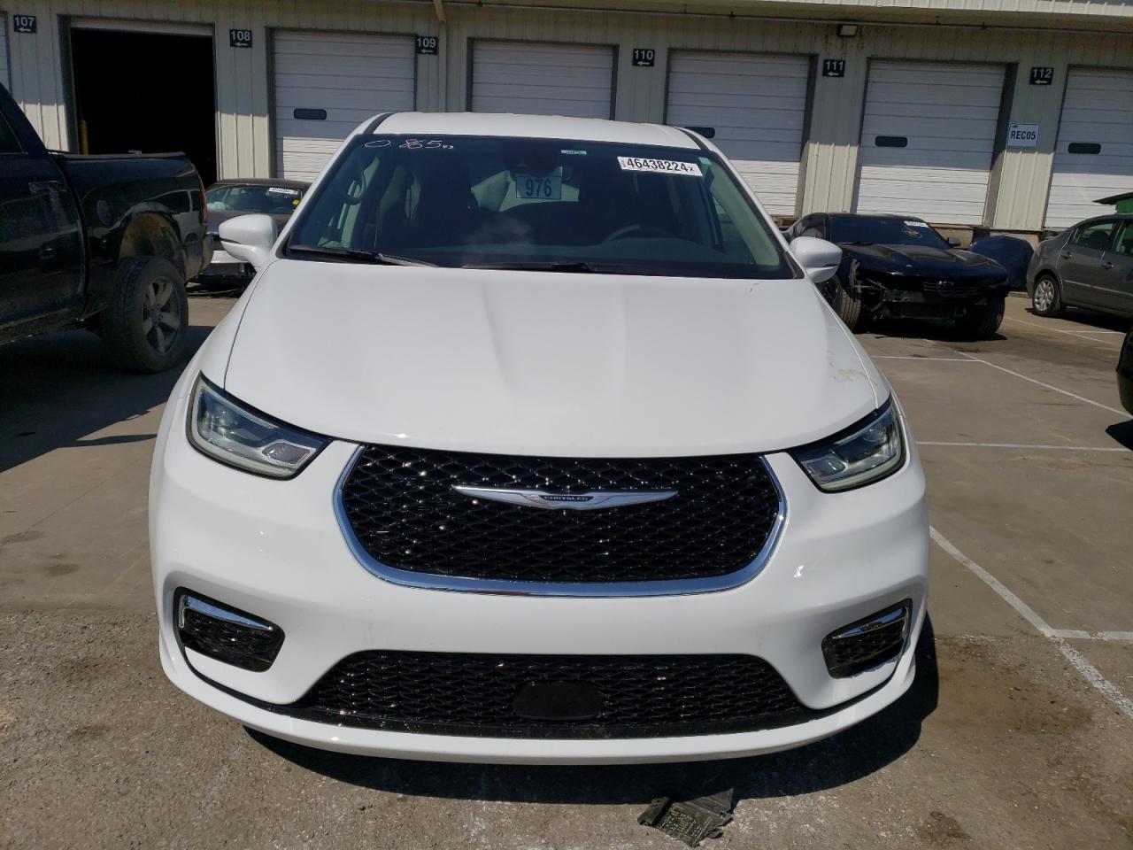 2022 CHRYSLER PACIFICA HYBRID TOURING L VIN:2C4RC1L78NR157155