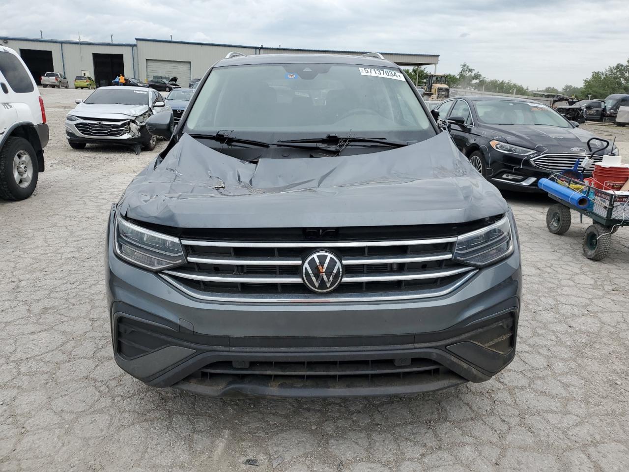 2023 VOLKSWAGEN TIGUAN SE VIN:3VVMB7AX5PM129411