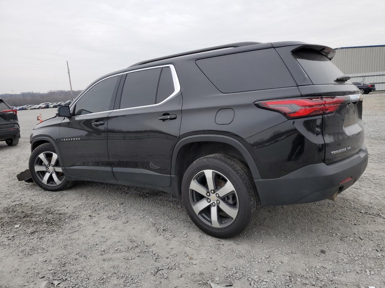 2022 CHEVROLET TRAVERSE LT VIN:1GNEVHKW5NJ108324