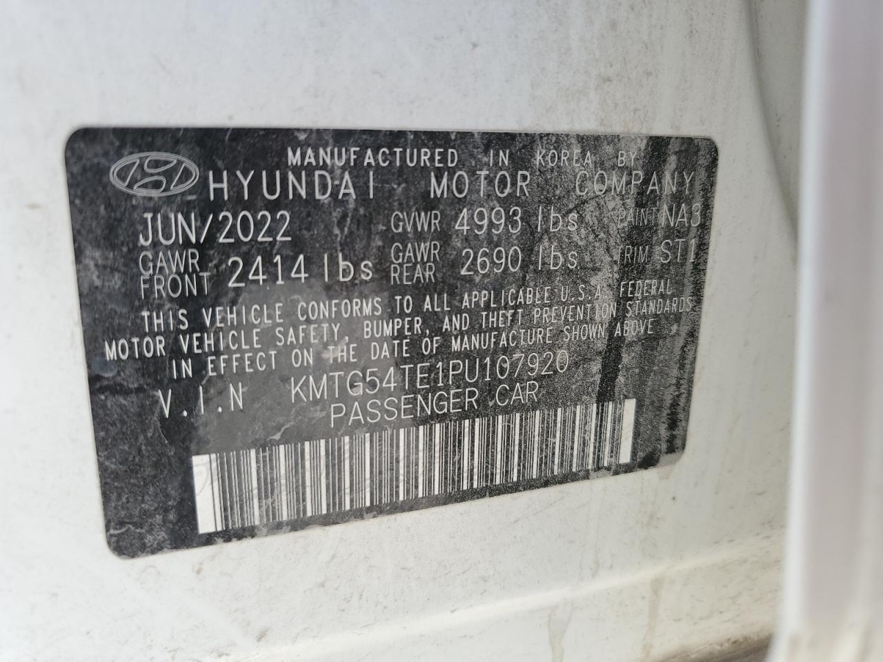 2023 GENESIS G70 BASE VIN:KMTG54TE1PU107920