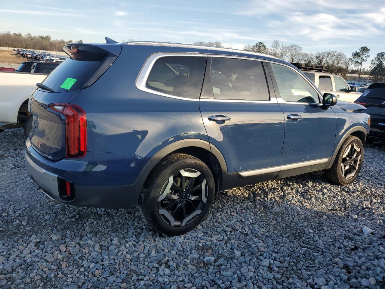 2023 KIA TELLURIDE S VIN:5XYP64GC3PG337528