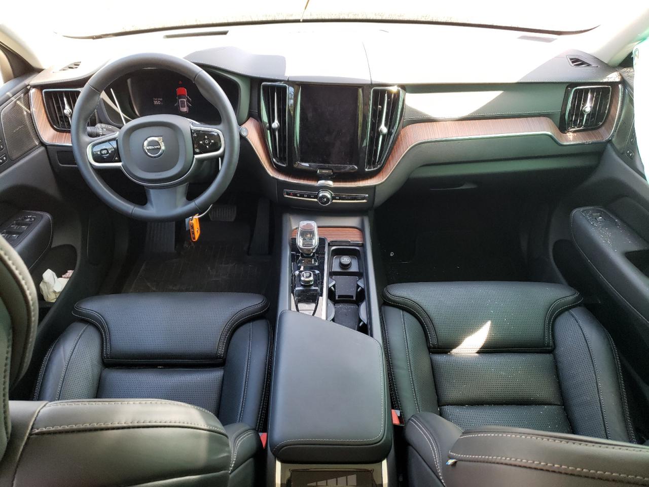 2023 VOLVO XC60 ULTIMATE VIN:YV4062RX1P1337868