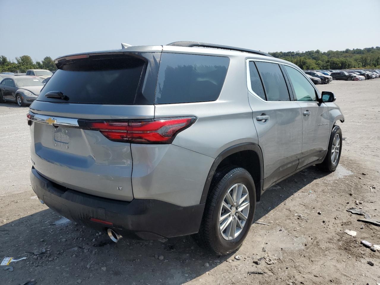 2023 CHEVROLET TRAVERSE LT VIN:1GNERHKW7PJ337742