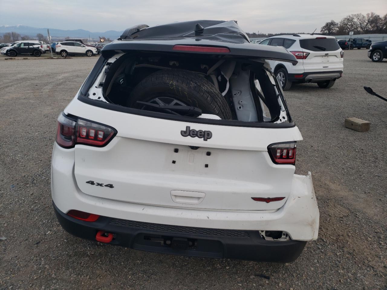 2022 JEEP COMPASS TRAILHAWK VIN:3C4NJDDB6NT235454