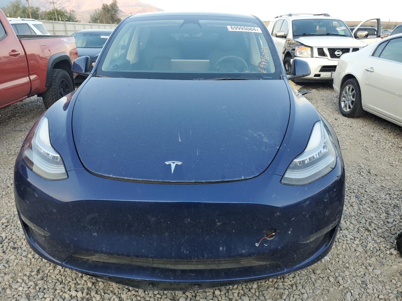 2022 TESLA MODEL Y  VIN:7SAYGDEE0NF570943