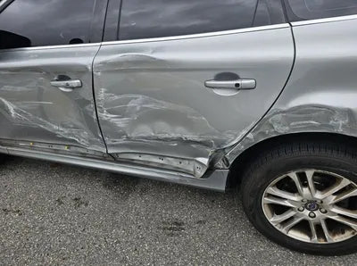 2015 Volvo XC60 VIN: