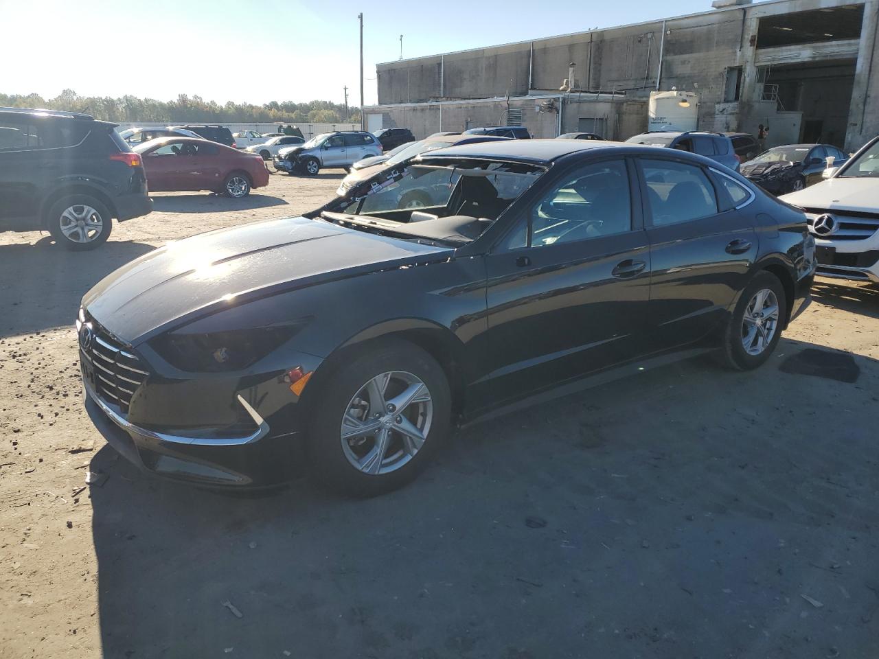 2022 HYUNDAI SONATA SE VIN:KMHL24JAXNA225223