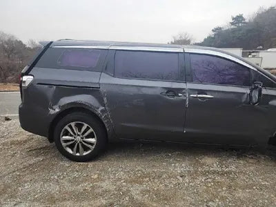 2017 Kia Carnival VIN: