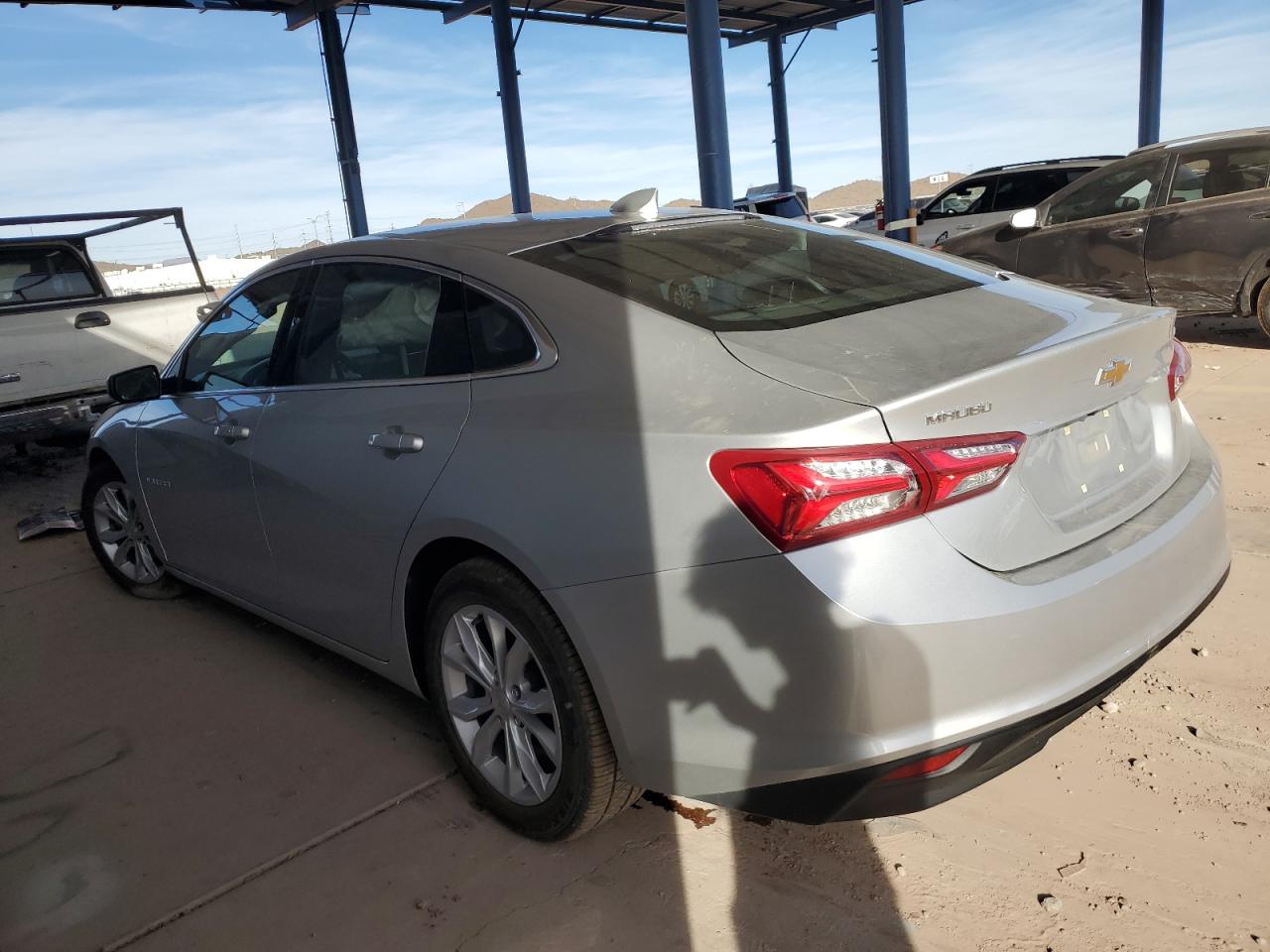 2022 CHEVROLET MALIBU LT VIN:1G1ZD5ST2NF114711