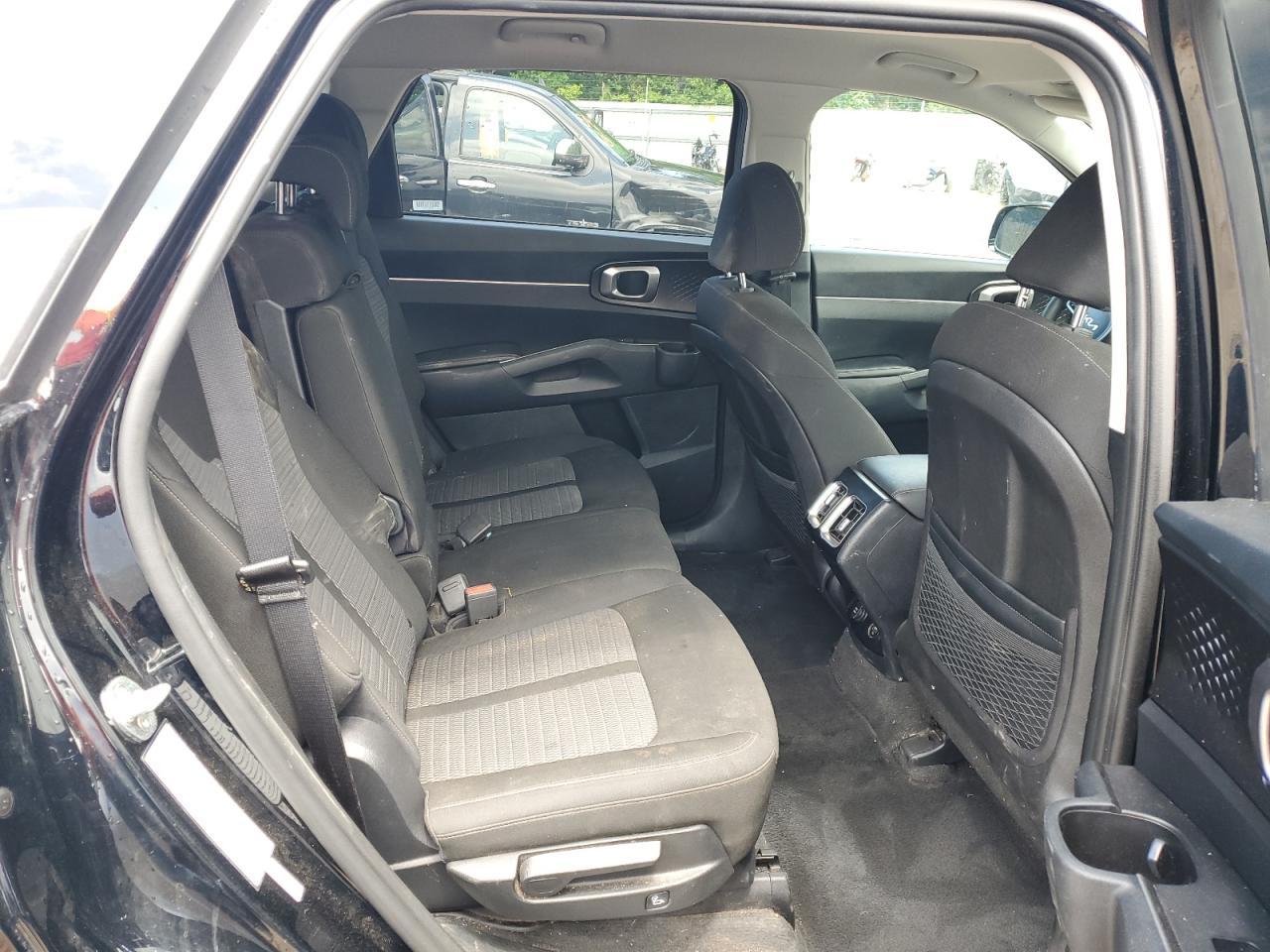 2022 KIA SORENTO LX VIN:5XYRG4LC1NG110136