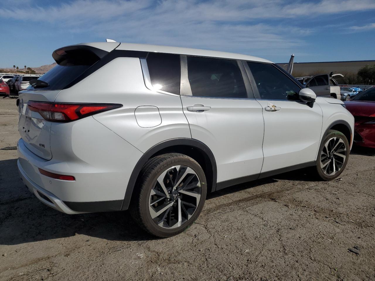 2023 MITSUBISHI OUTLANDER SE VIN:JA4J3UA85PZ030229