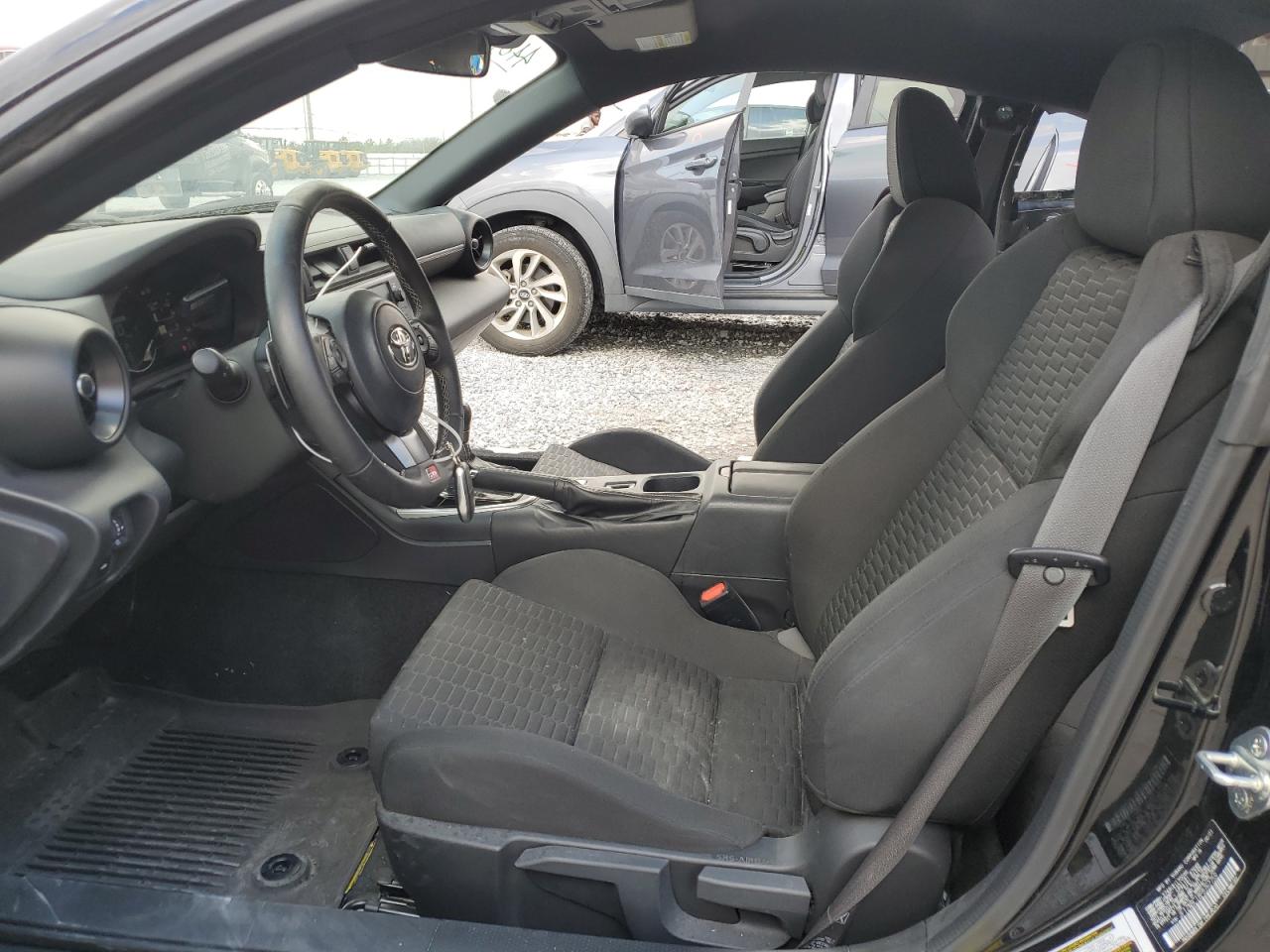 2023 TOYOTA GR 86  VIN:JF1ZNBC18P8762759