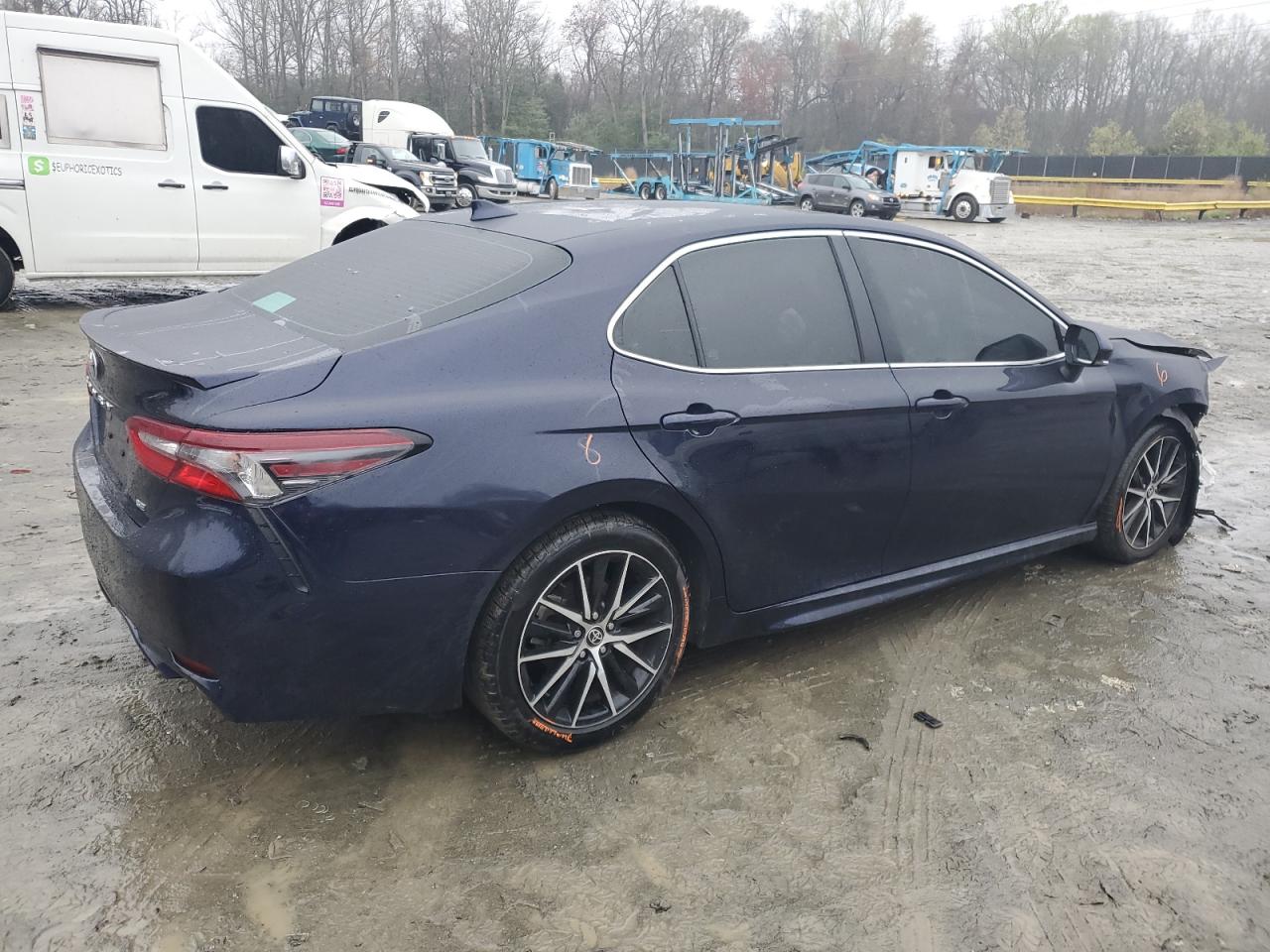 2022 TOYOTA CAMRY SE VIN:4T1T11AK2NU660553