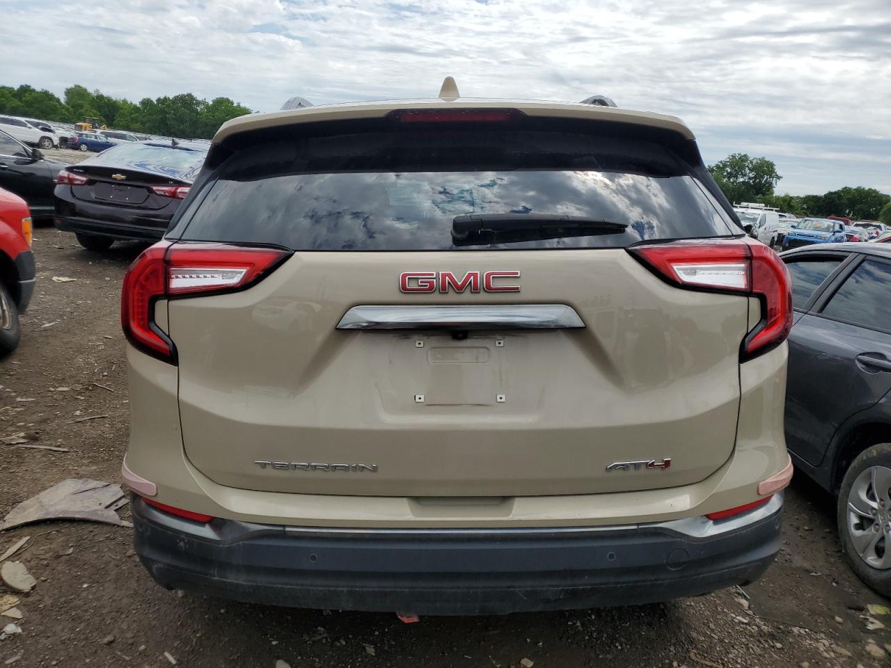 2022 GMC TERRAIN AT4 VIN:3GKALYEV5NL194571