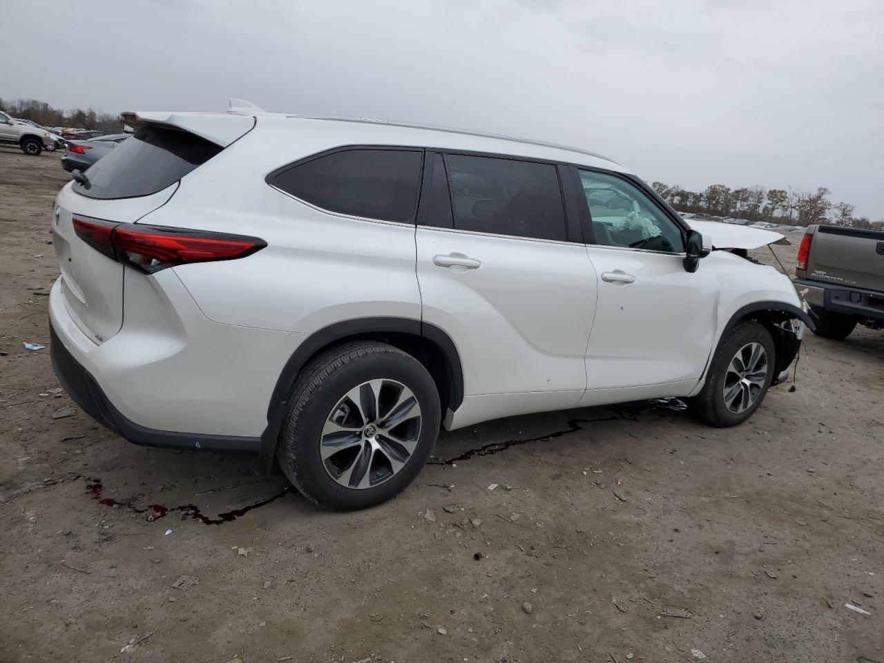 2023 TOYOTA HIGHLANDER L VIN:5TDKDRAHXPS518842