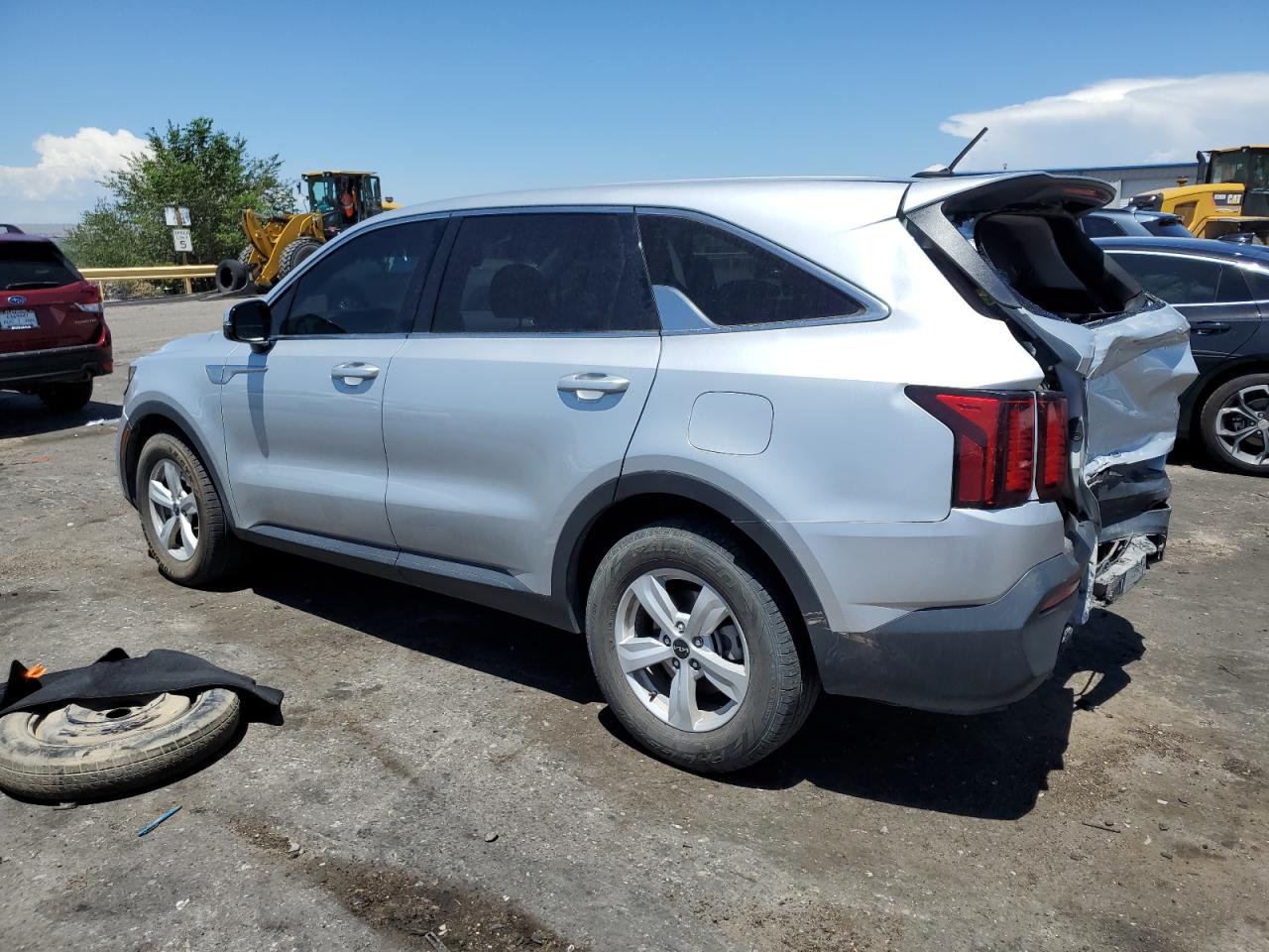 2022 KIA SORENTO LX VIN:5XYRG4LC9NG099550