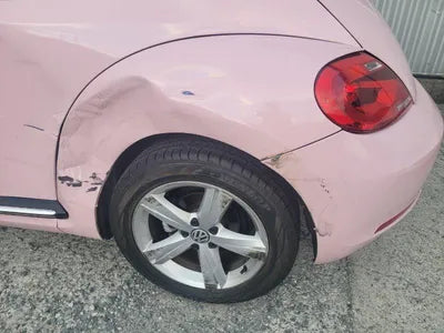 2014 Volkswagen New Beetle VIN: