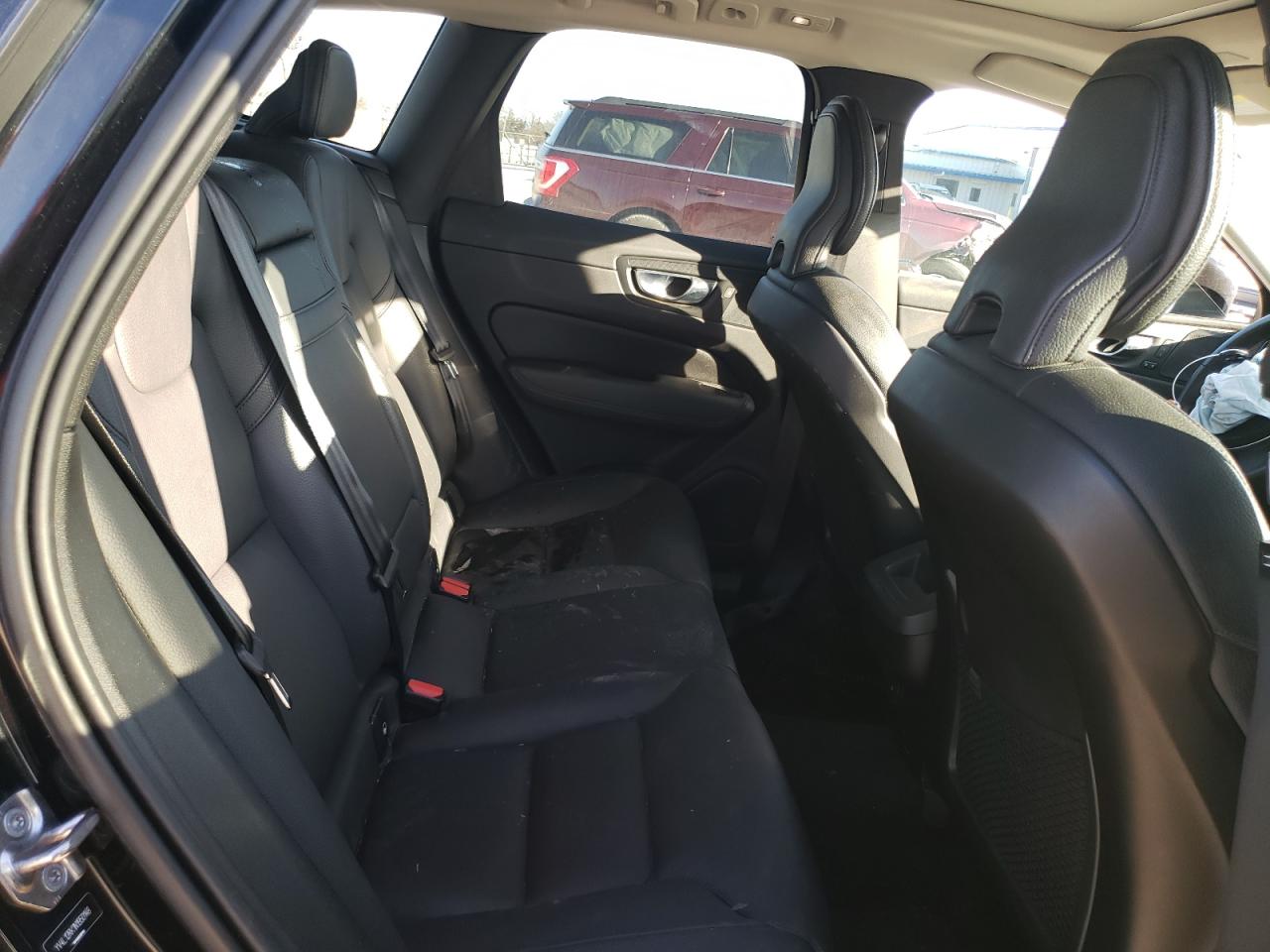 2022 VOLVO XC60 B5 MOMENTUM VIN:YV4L12RK1N1950148