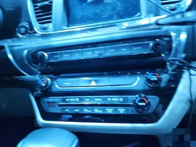 2018 Kia Carnival VIN: