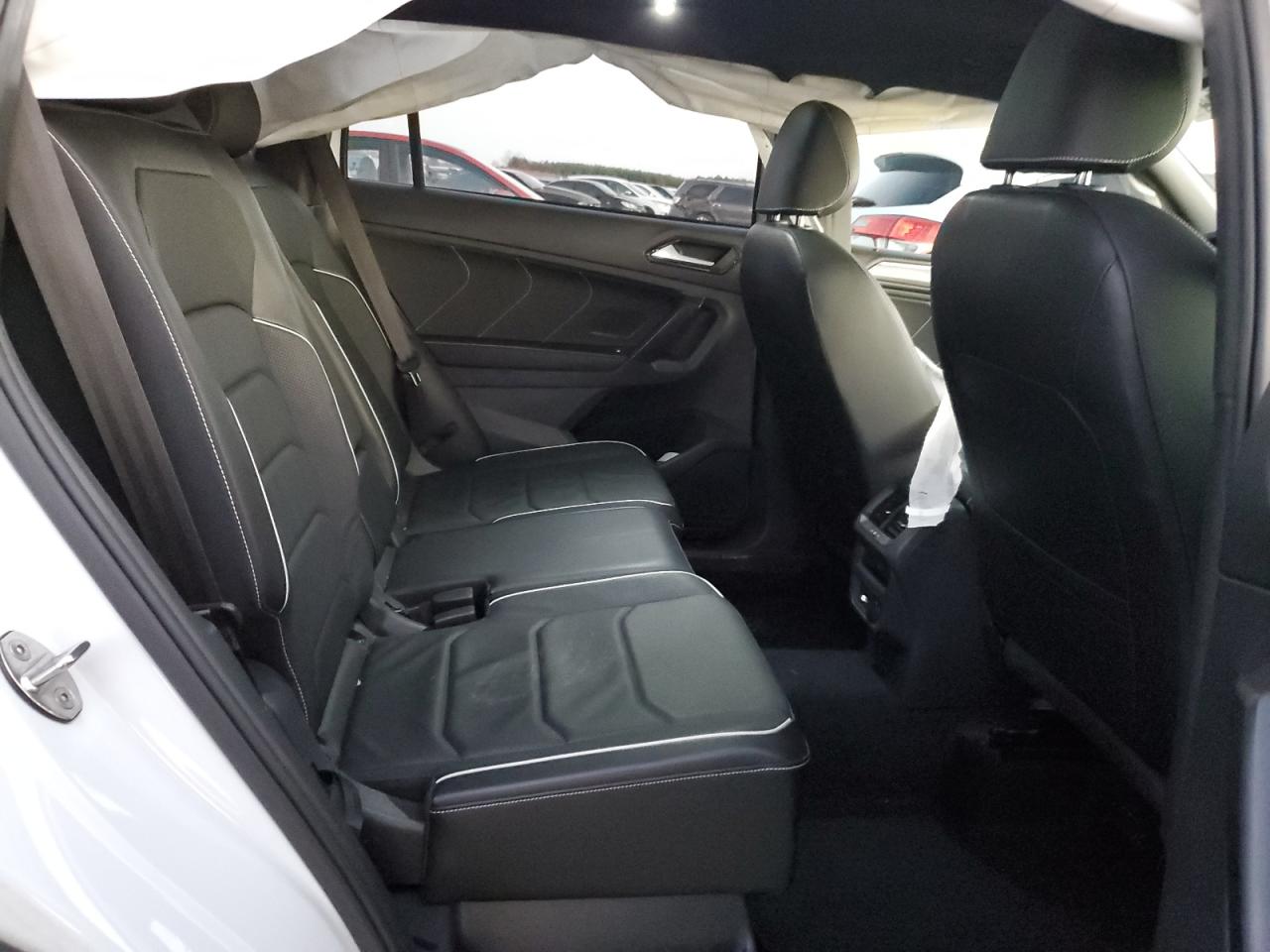 2022 VOLKSWAGEN TIGUAN SEL R-LINE VIN:3VV4B7AXXNM079568