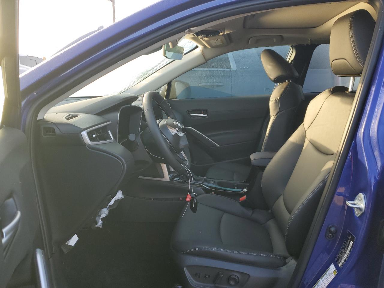 2024 TOYOTA COROLLA CROSS XLE VIN:7MUDAAAG3RV106099