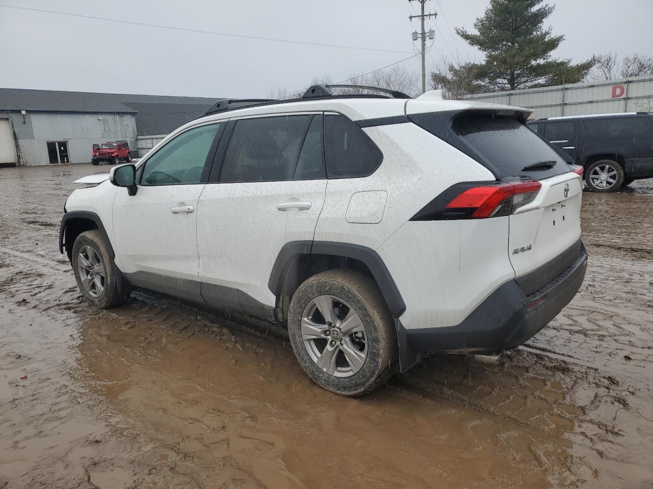 2023 TOYOTA RAV4 XLE VIN:2T3P1RFV0PW352407