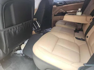 2015 Porsche Cayenne VIN: