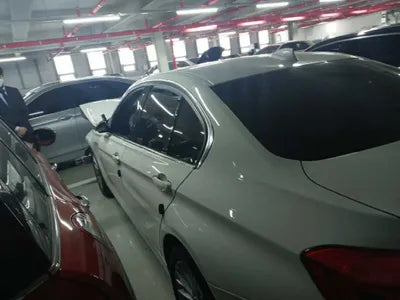 2017 BMW 320 000WBA8A9101HK823 VIN:000WBA8A9101HK823