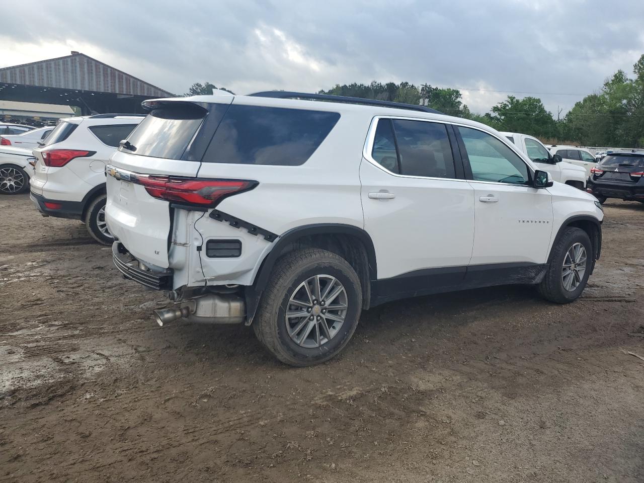 2023 CHEVROLET TRAVERSE LT VIN:1GNERHKW2PJ237483