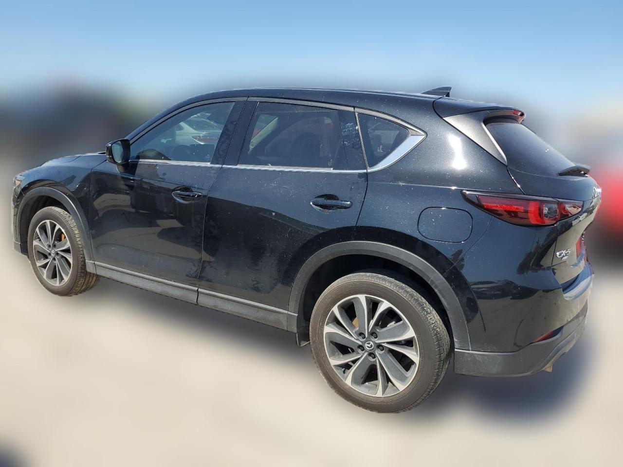 2023 MAZDA CX-5 PREMIUM VIN:JM3KFBDM8P0130576