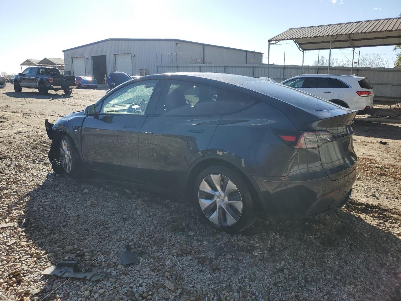 2024 TESLA MODEL Y  VIN:7SAYGDEE3RF995207