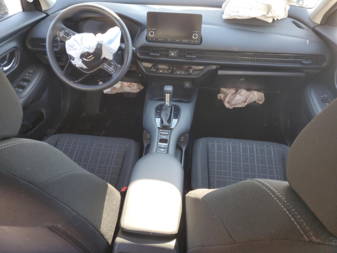2024 HONDA HR-V LX VIN:3CZRZ2H30RM755984